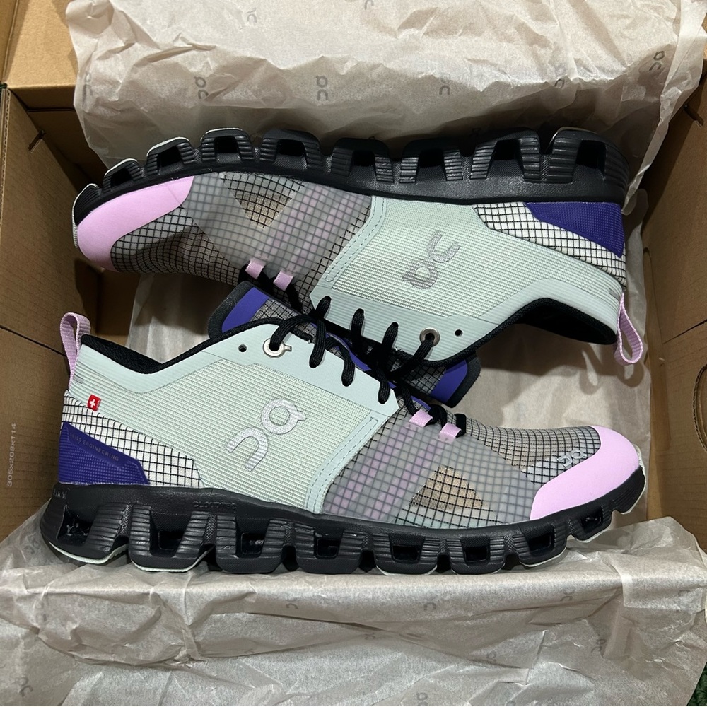 On Cloud X Shift Women's Running Shoes Surf/Vapor Size 8 NWB